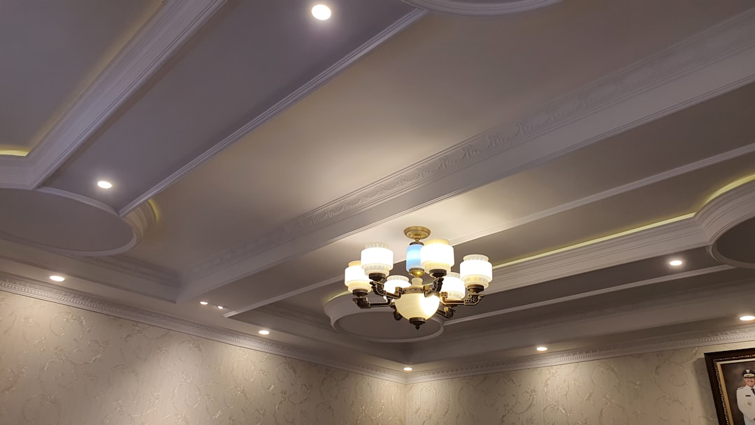Comprehensive Guide to Living Room Ceiling Lighting: Styles, Trends, and Expert Tips