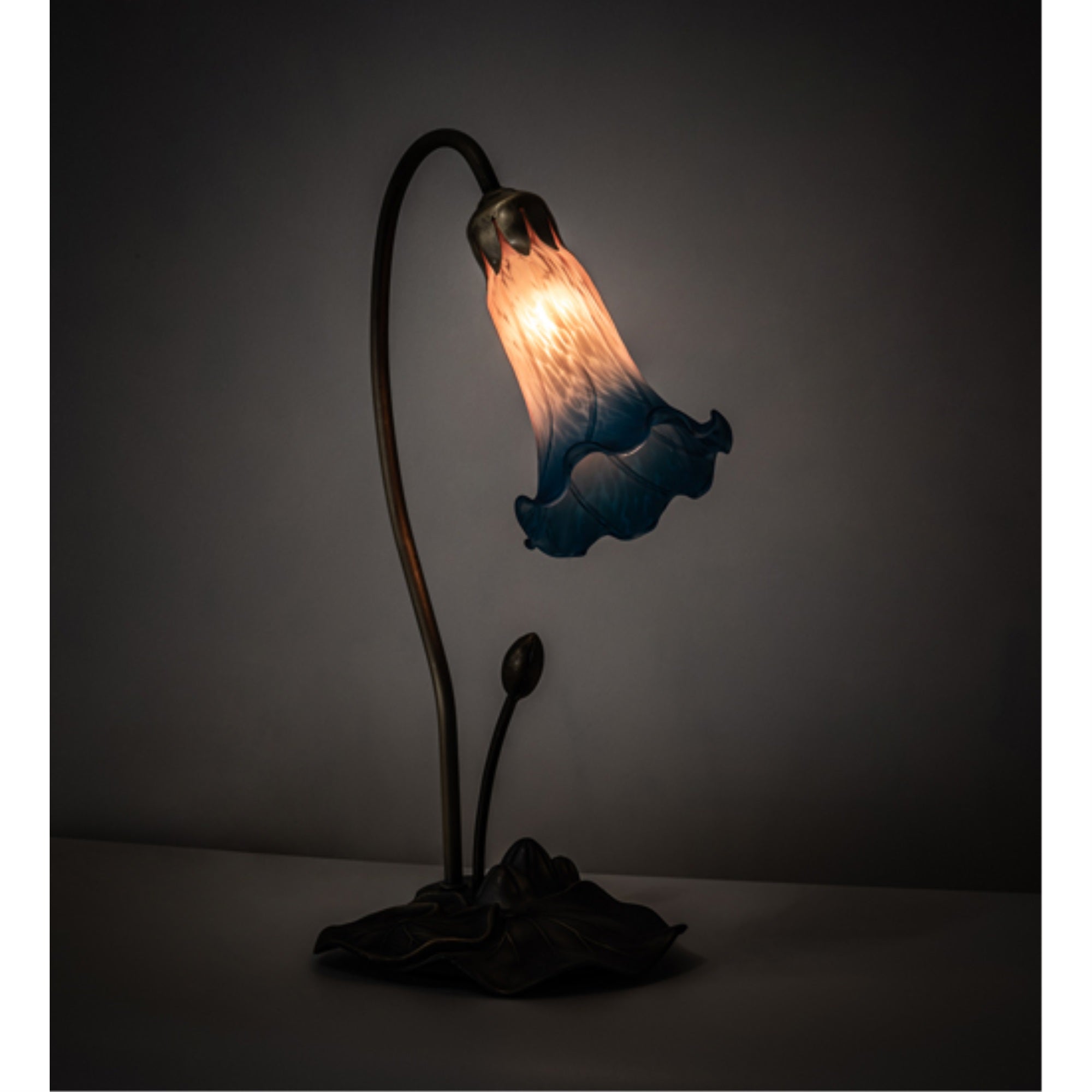 16 inch High Pink/Blue Pond Lily Accent Lamp