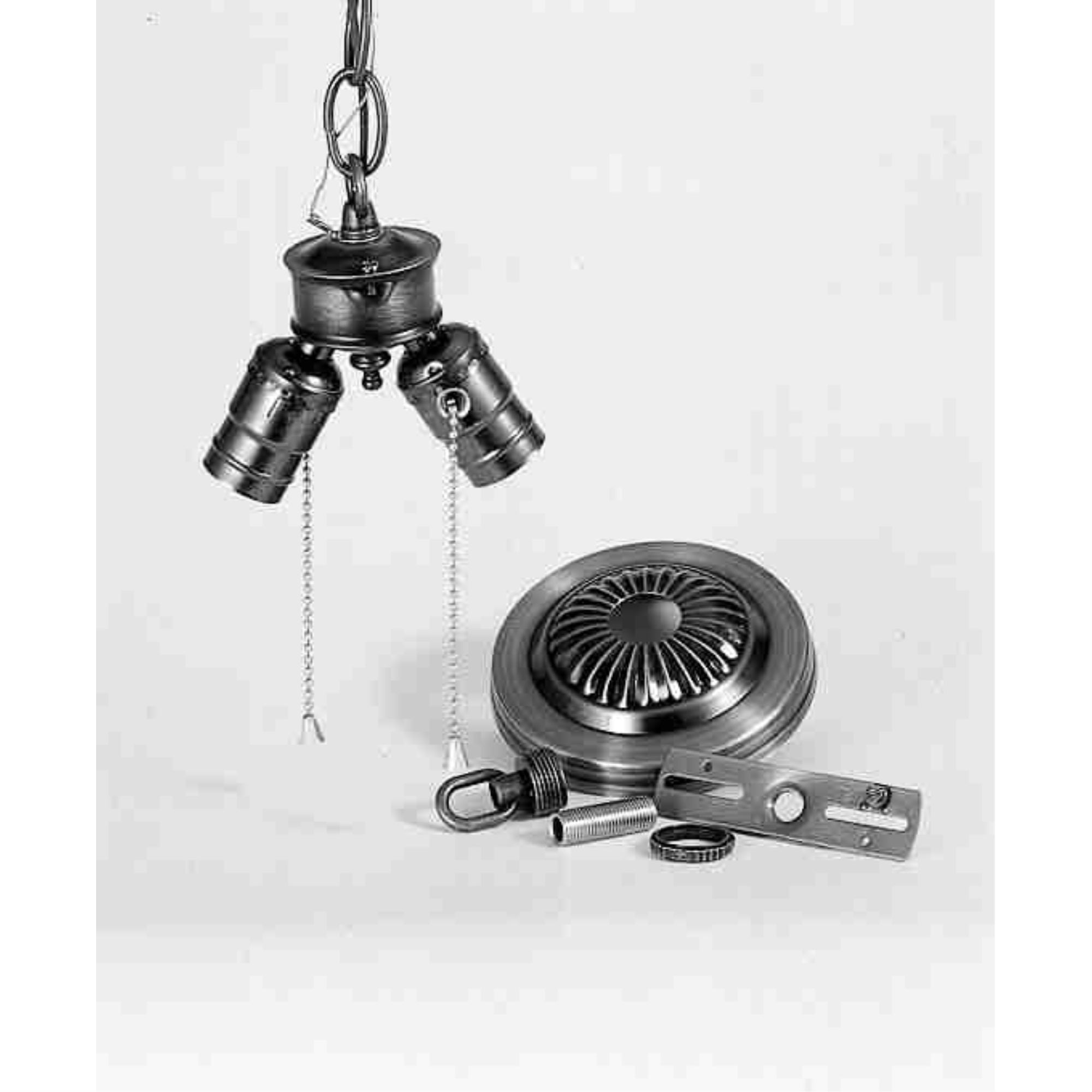 2 LT PULLCHAIN CLUSTER/4WIRE/CANOPY