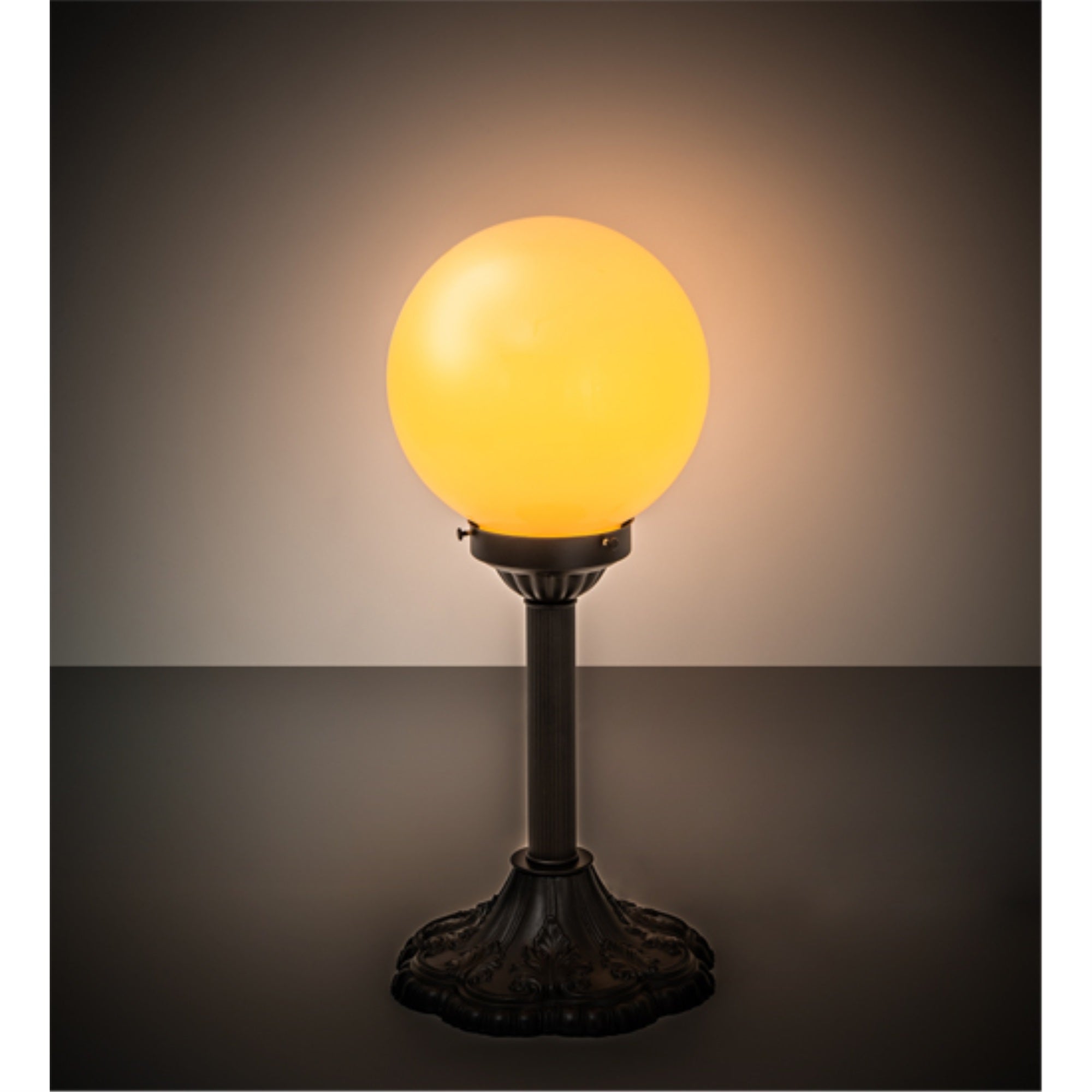 20 inch High Halloween Table Lamp