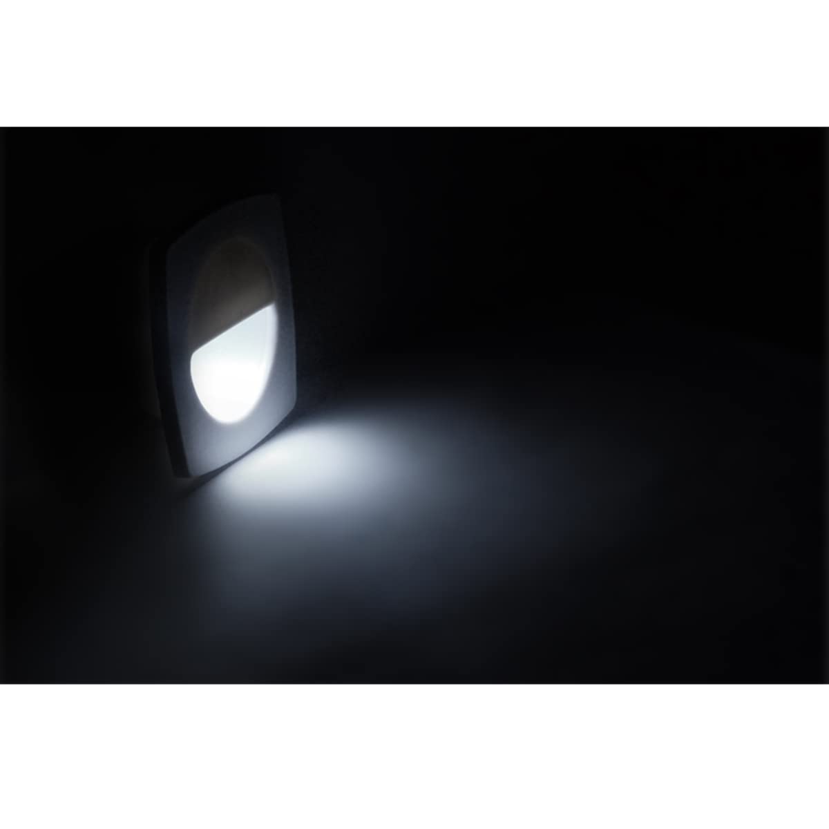 Dream Lighting 12 Volt LED Deck Lights for Boats, RVs - Cool White, Polycarbonate, Pack of 6