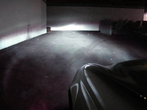 Xentec 9006 6000K HID Xenon Bulb x 1 pair (HB4, Ultra White)