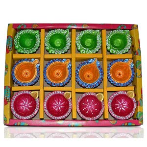CraftVatika Clay Diyas Diya Deepak Batti Diya- Handmade Mitti Diya for Diwali Decoration Puja - Handpainted Diya for Home Indoor
