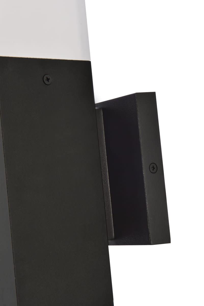 Living District Raine Integrated LED Wall Sconce in Silver