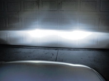 Xentec 880 6000K HID Xenon Bulb 1 pair (35W/55W)