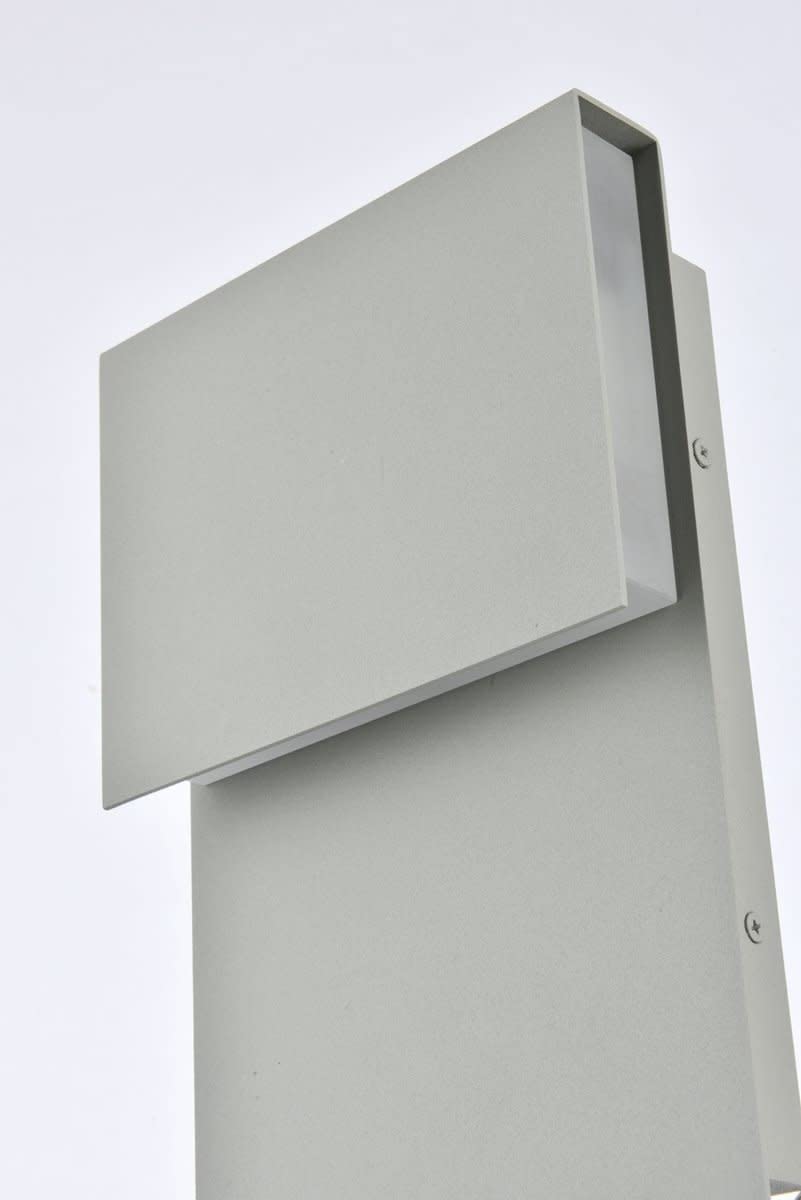 Living District Modern Home Decorative Raine Integrated LED Wall Sconce in Silver
