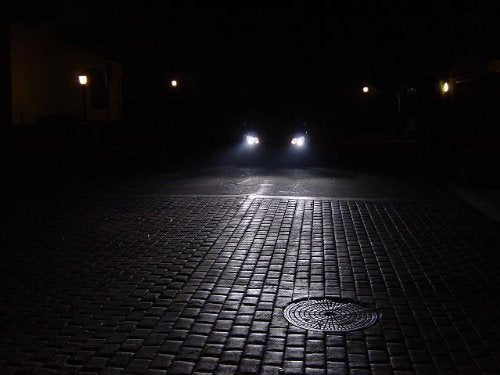 Xentec 9005 HID Xenon Bulb 5000K 1 Pair (35W/55W) - Model XENTECBULB-95-5K