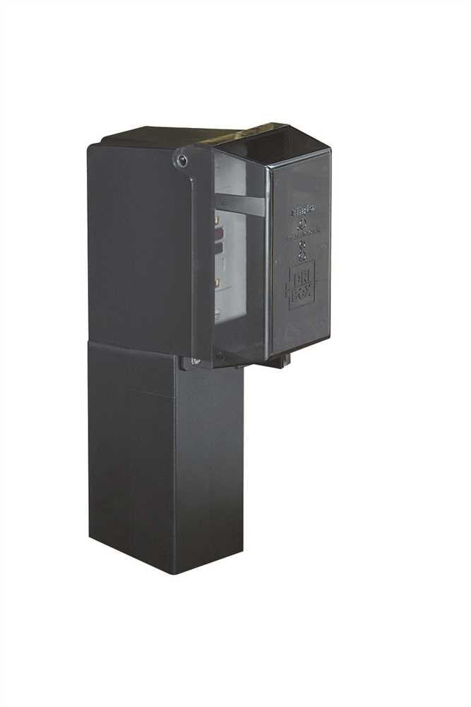 ARLINGTON GPD19B-1 Low-Profile Outdoor Landscape Lighting Post Enclosure, 19.5-Inch, Metal, Black