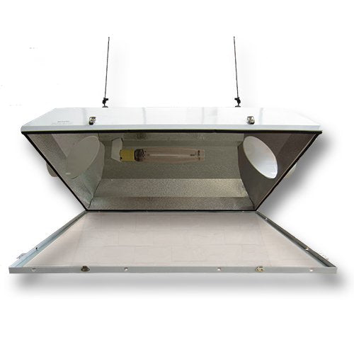 El Jefe 8'' Single Lamp Reflec