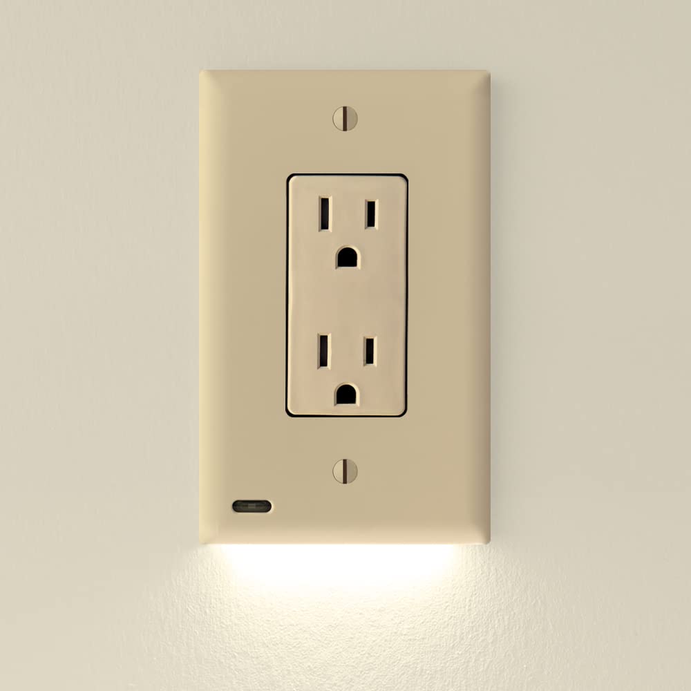 Single - SnapPower GuideLight for Outlets [For Standard Decor, NOT GFCI outlets] - Night Light - Electrical Outlet Wall Plate With LED Night Lights - Automatic On/Off Sensor - (Decor, Ivory)