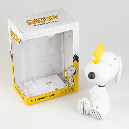 Grupo Erik Snoopy Lamp | Kids Night Light & Desk Lamp | PVC, One Size, Snoopy Design, Model LAMP018