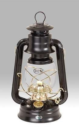 Dietz Original 76 Oil Lamp Burning Lantern Black With Gold Trim