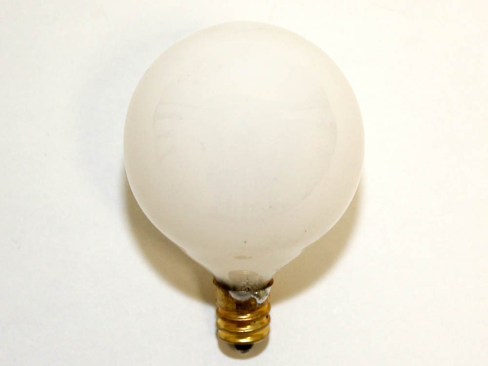 Bulbrite Incandescent G16.5 Candelabra Screw Base (E12) Light Bulb, 15 Watt, White