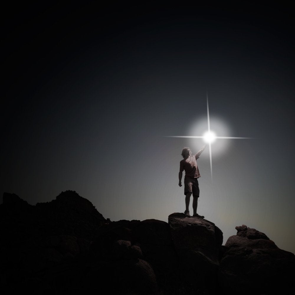 Life Gear 300 Lumen Cree Led Searchlight Flashlight And Powerful Emergency Signaling Rescue Beacon Light, Waterproof And Impact