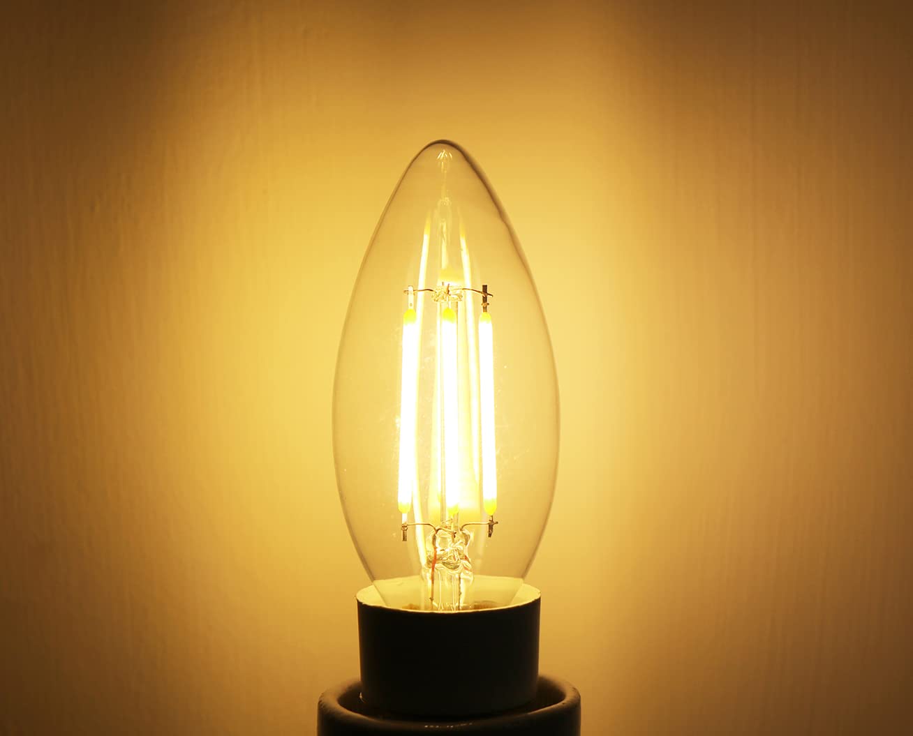 Lamsky 4W B22 Bayonet Led Filament Candle Light Bulb,2700K Warm White 400Lm,C35 Shape Bullet Top,40W Incandescent Equivalent,Non-Dimmable,4 Pack