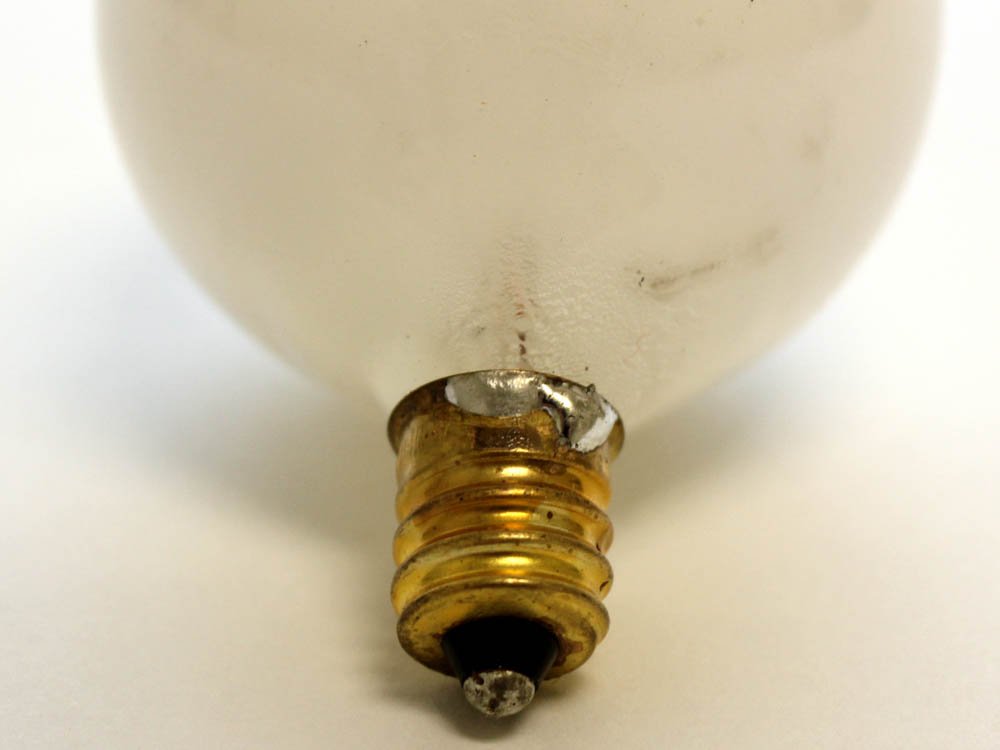 Bulbrite Incandescent G16.5 Candelabra Screw Base (E12) Light Bulb, 15 Watt, White