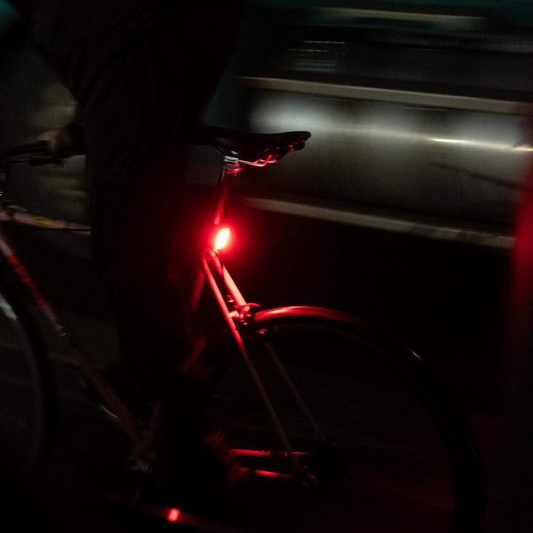 Knog Blinder Rear Bike Light - 100 Lumen Usb Rechargeable Bike Tail Light – Waterproof Rear Light, 8 Modes, Fits 22-32Mm Handlebars, 450M Visibility - Square Design