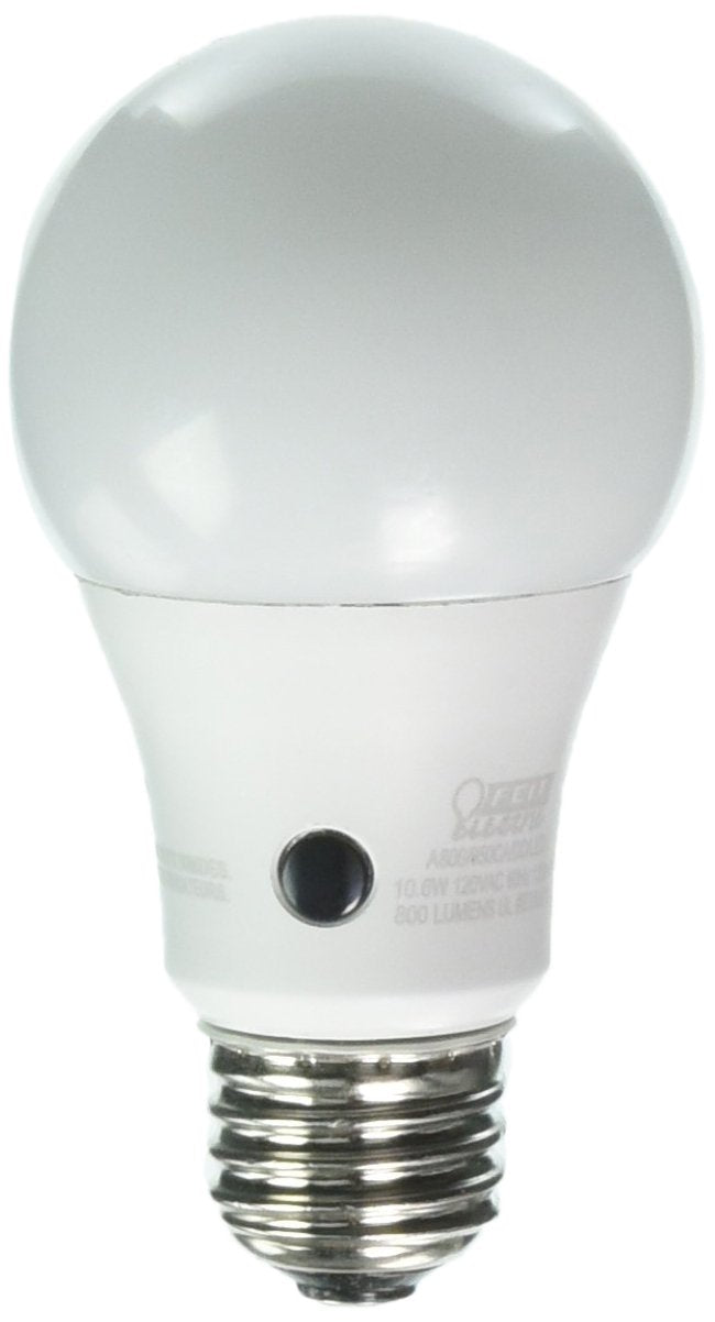 Feit Electric 3764834 95 watt 800 Lumens 5000 K A-Line A19 Intellibulb LED Dusk To Dawn Light Bulb  Daylight