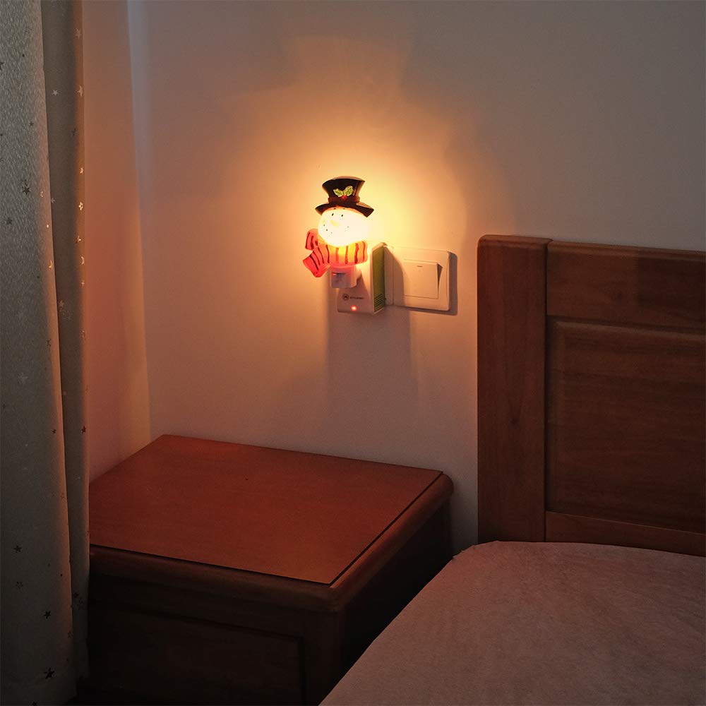 Dromance Snowman Night Light - Plug-In Manual On/Off, Incandescent Bulb, 360° Swivel Plug