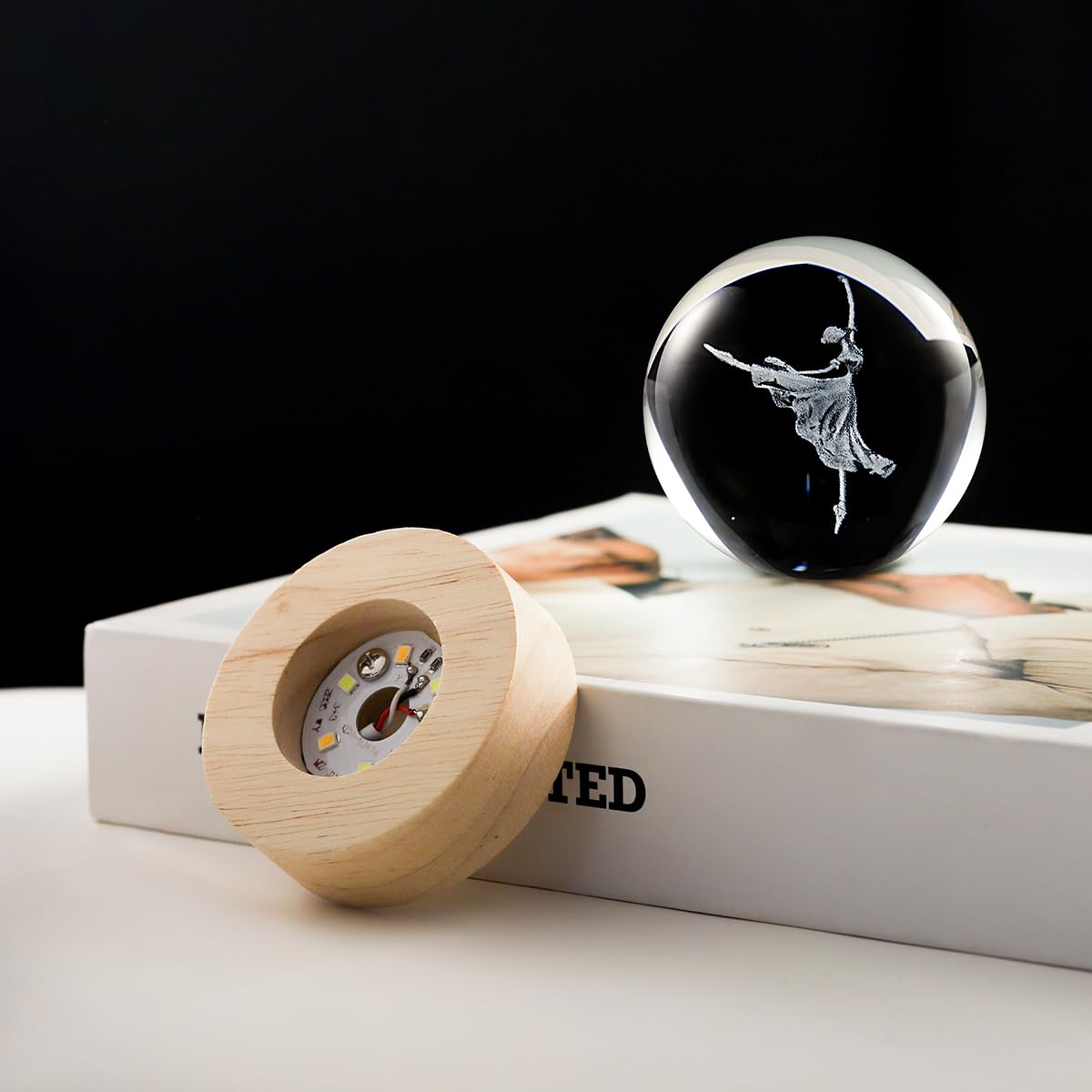 hochance 3D Dancer Crystal Ball Lamp, LED Night Light with Adjustable Brightness, 6cm, Wooden Base, Ideal for Home Decor, Kids & Adults