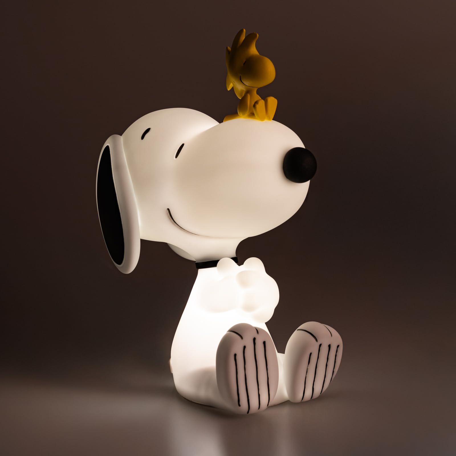 Grupo Erik Snoopy Lamp | Kids Night Light & Desk Lamp | PVC, One Size, Snoopy Design, Model LAMP018