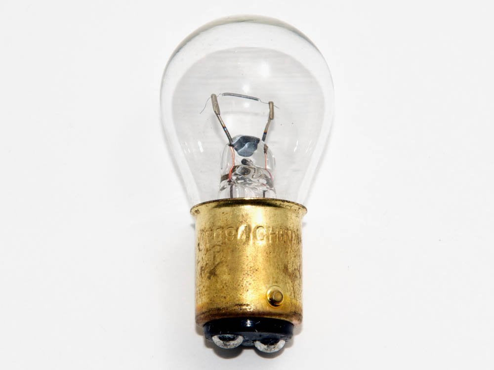 Cec Industries #94 Bulbs, 12.8 V, 13.312 W, Ba15D Base, S-8 Shape (Box Of 10)