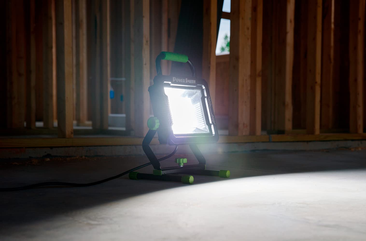 Powersmith Pwls150H 15000 Portable Led Work Light With Two Brightness Modes, Metal Housing And Stand, 10 Ft. Power Cord, Impact