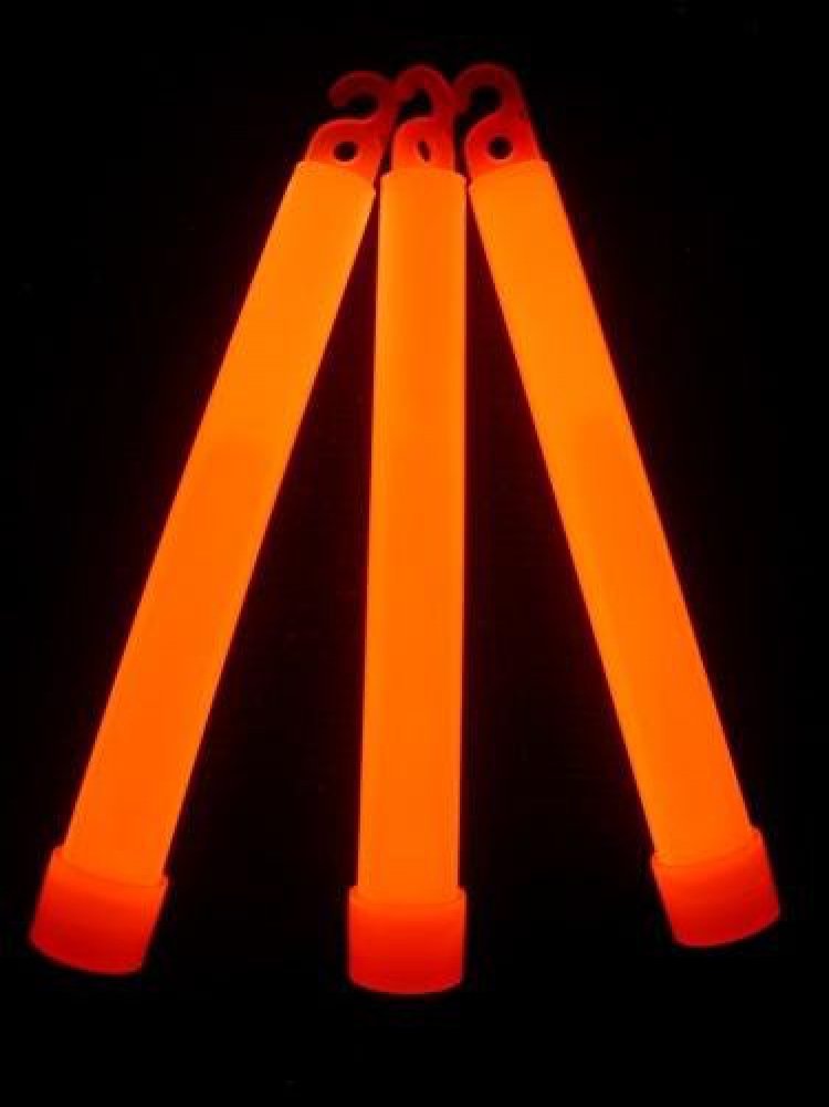 Glow With Us 100 6 Industrial Grade Orange Light Sticks. Bright Color  Glow 12-14 Hrs  Safety Glow Stick with 3-Year Shelf Life