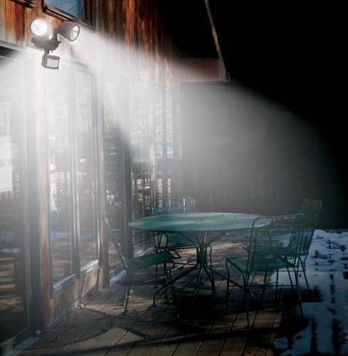 Maxsa 44216 Solar-Powered Dual Head LED Security Light - Dark Bronze