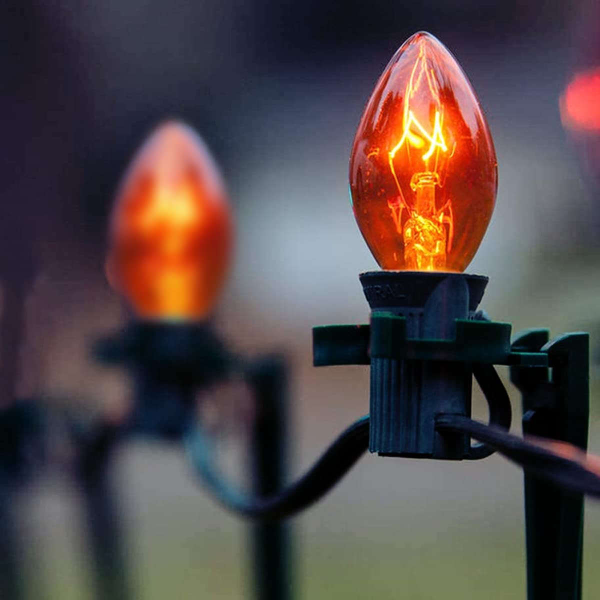 GOOTHY C7 Orange Christmas Light Bulbs - 25 Pack, Clear Orange Glass, E12 Base, 120V 5W for Halloween & Christmas Outdoor String Lights