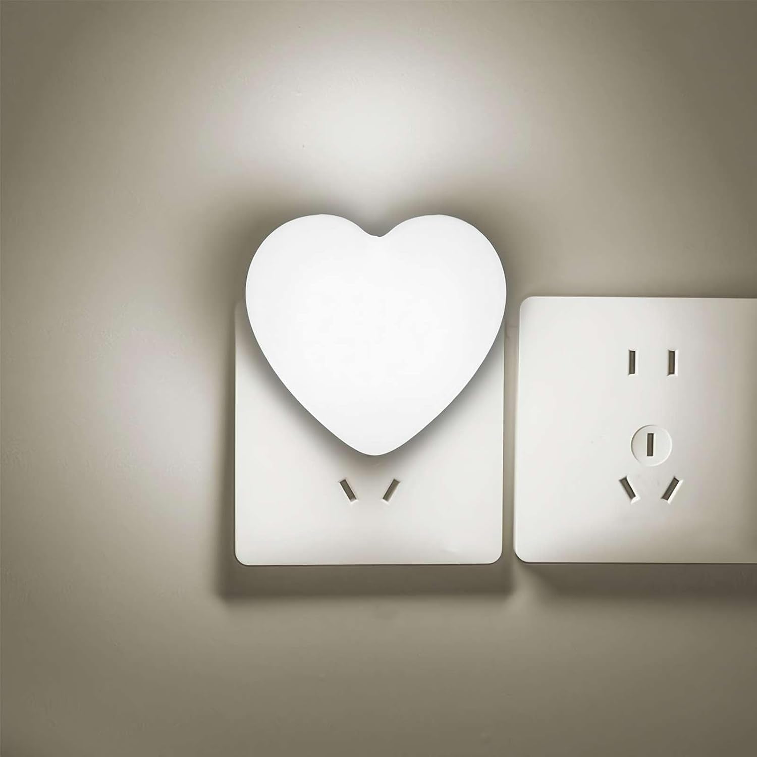 INZU Night Lights Plug into Wall, LED Night Light for Kids, Cute Nightlight with Auto Dusk to Dawn Sensor, LED Nightlight with S
