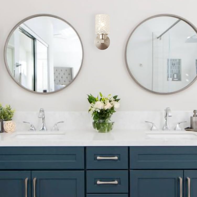 ALICE HOUSE Wall Sconce, 1 Light Brushed Nickel, Modern Farmhouse Bathroom Lamp, Model AL9082-W1