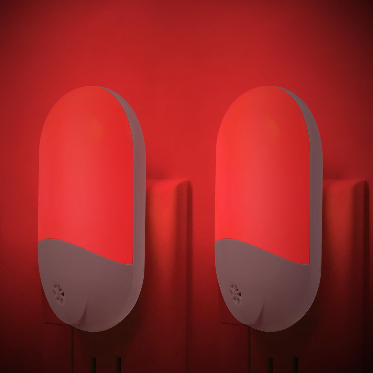 Finezeal 670nm Red Light Night Light for Sleep Therapy[2 Pack] - Zero Blue Light, with Dusk to Dawn Sensor Auto On/Off LED Red N