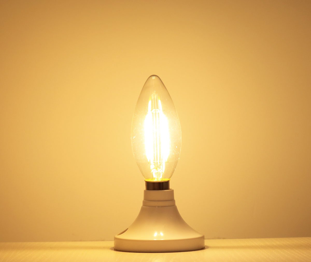 Lamsky E14 LED Filament Candle Bulb, Warm White 2700K, 600LM, 60W Equivalent, Glass, 4 Count