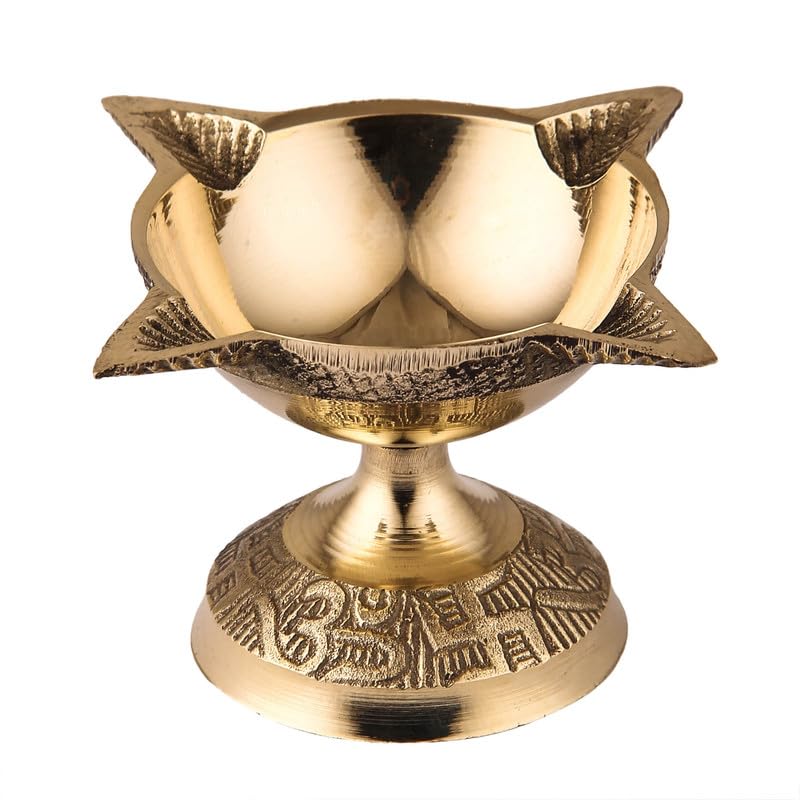 DOKCHAN 4 Face Brass Diya for Pooja, Mandir, Diwali Festival Oil lamp Diya for Daily Pooja/Diwali Pooja Charmukhi Diya for Pooja
