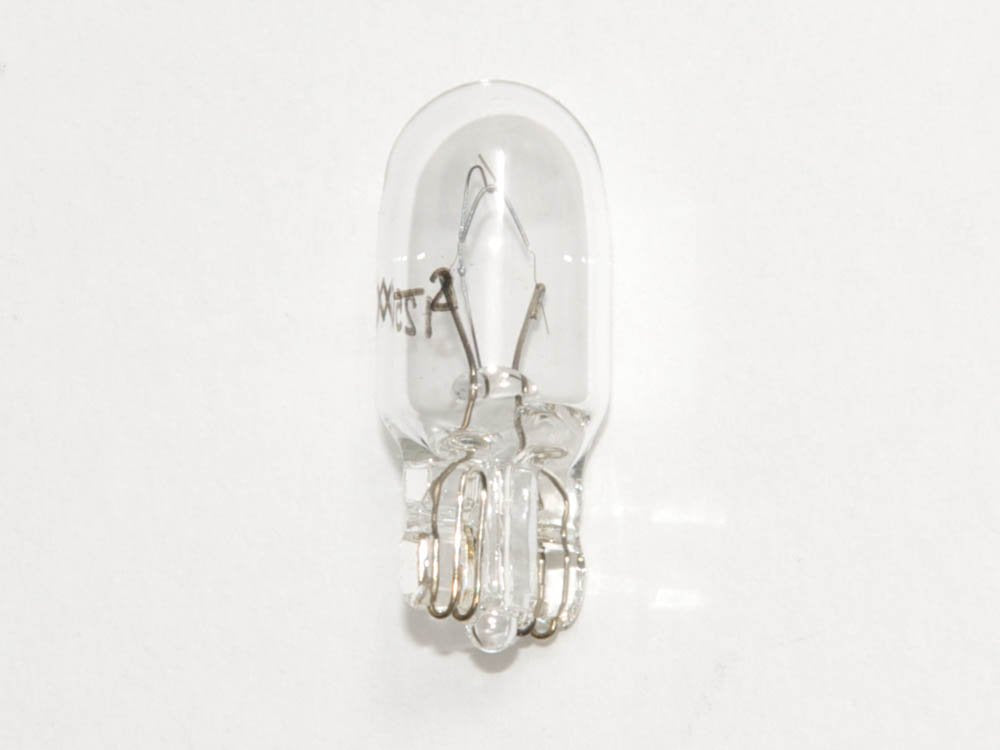 Cec Industries #1250X-2 Bulbs, 13.5 V, 5 W, W2.1X9.5D Base, T3-1/4 Shape (Box Of 10)