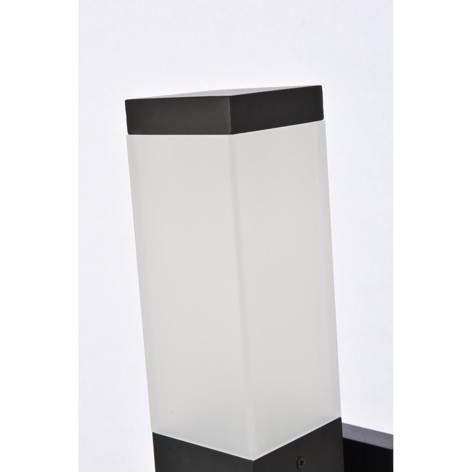 Living District Raine 1-Light Modern Aluminum LED Wall Sconce - Black
