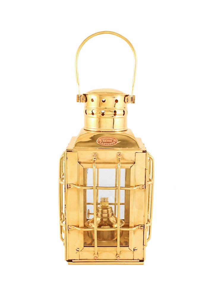 Vermont Lanterns Brass Chiefs Oil Lamp - Nautical Lantern (10&quot;, Brass)