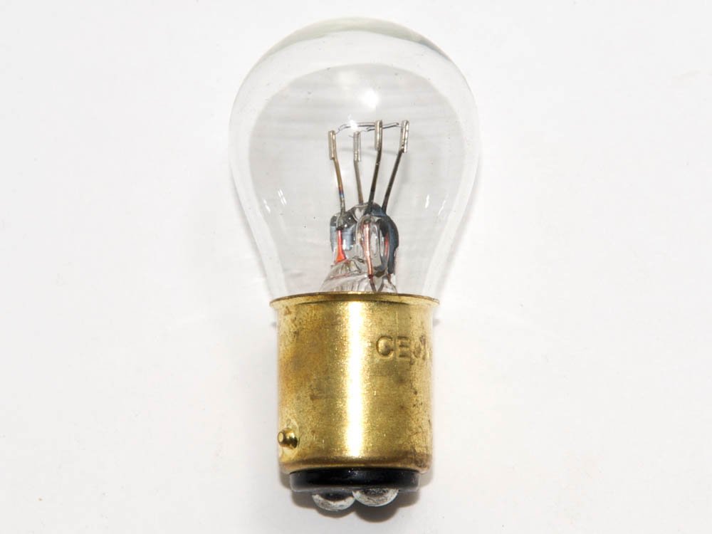 Cec Industries #1638 Bulbs, 28 V, 28.56 W, Ba15D Base, S-8 Shape (Box Of 10)