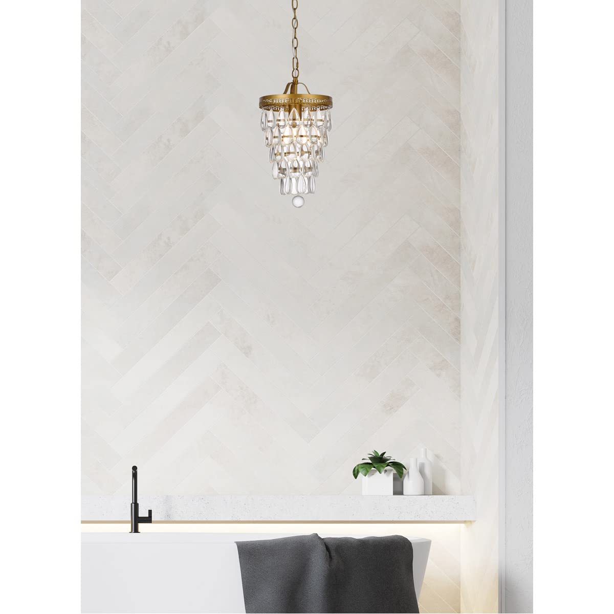 Living District Reese 1-Light Transitional Metal Pendant in Brass