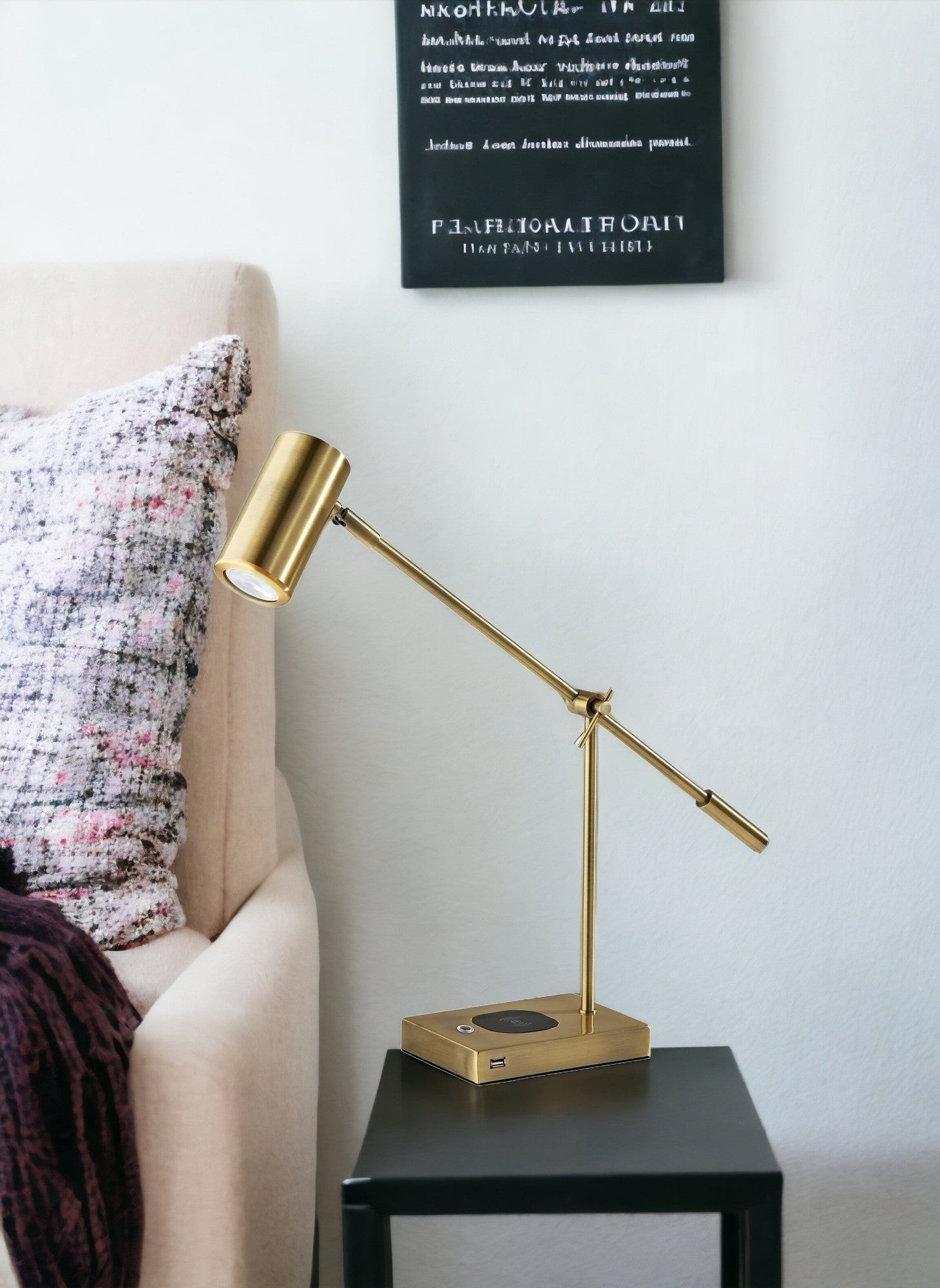 22'' Antiqued Brass Metal Novelty Desk Led Usb Table Lamp With Brass Drum Shade