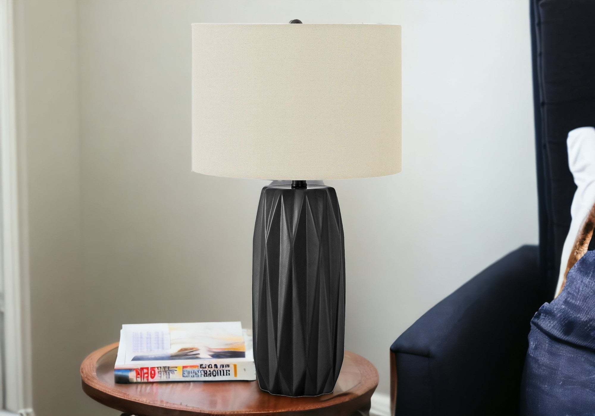 25'' Black Ceramic Geometric Table Lamp With Ivory Drum Shade