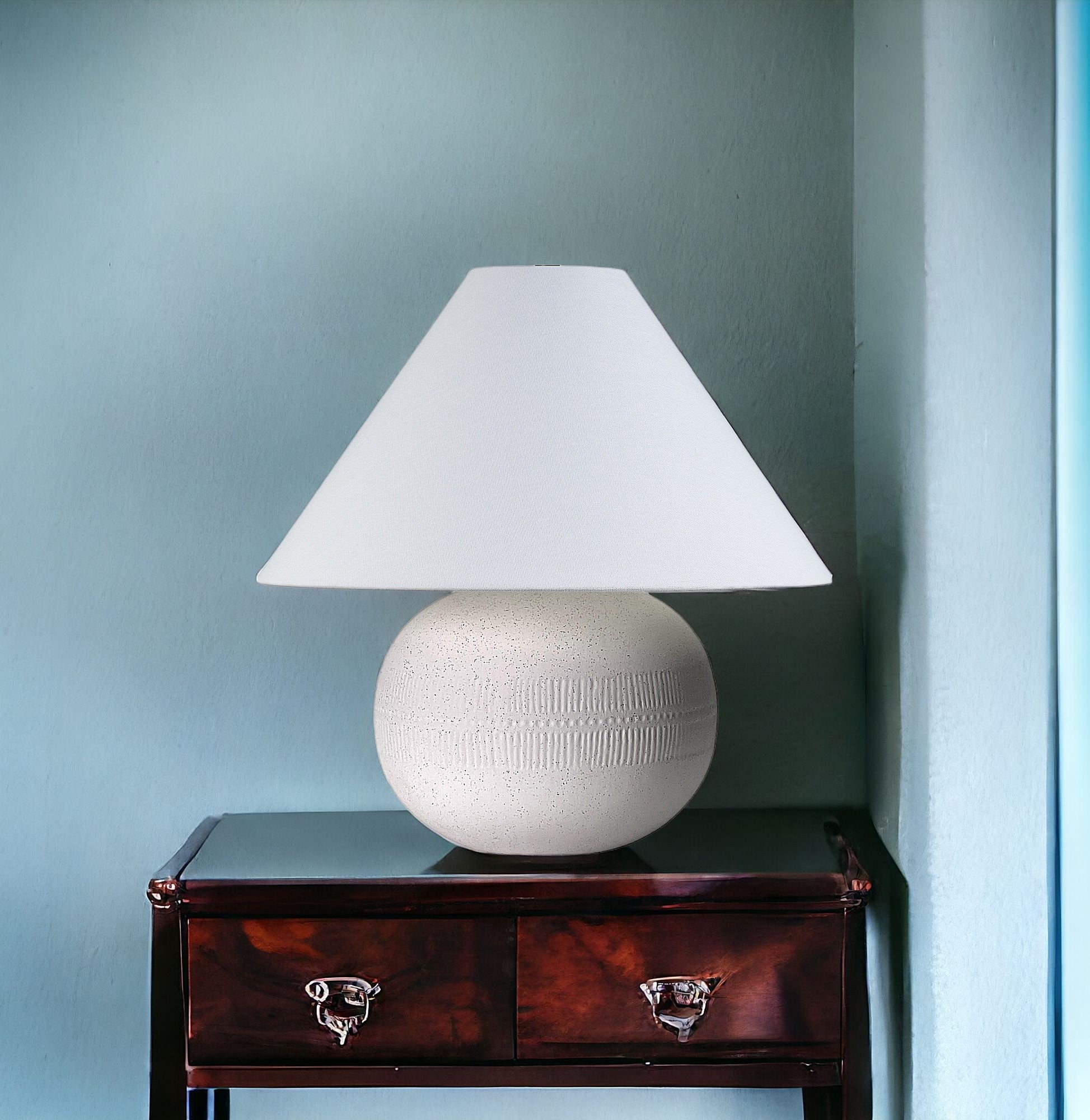 18'' Off White Ceramic Round Table Lamp With White Cone Shade