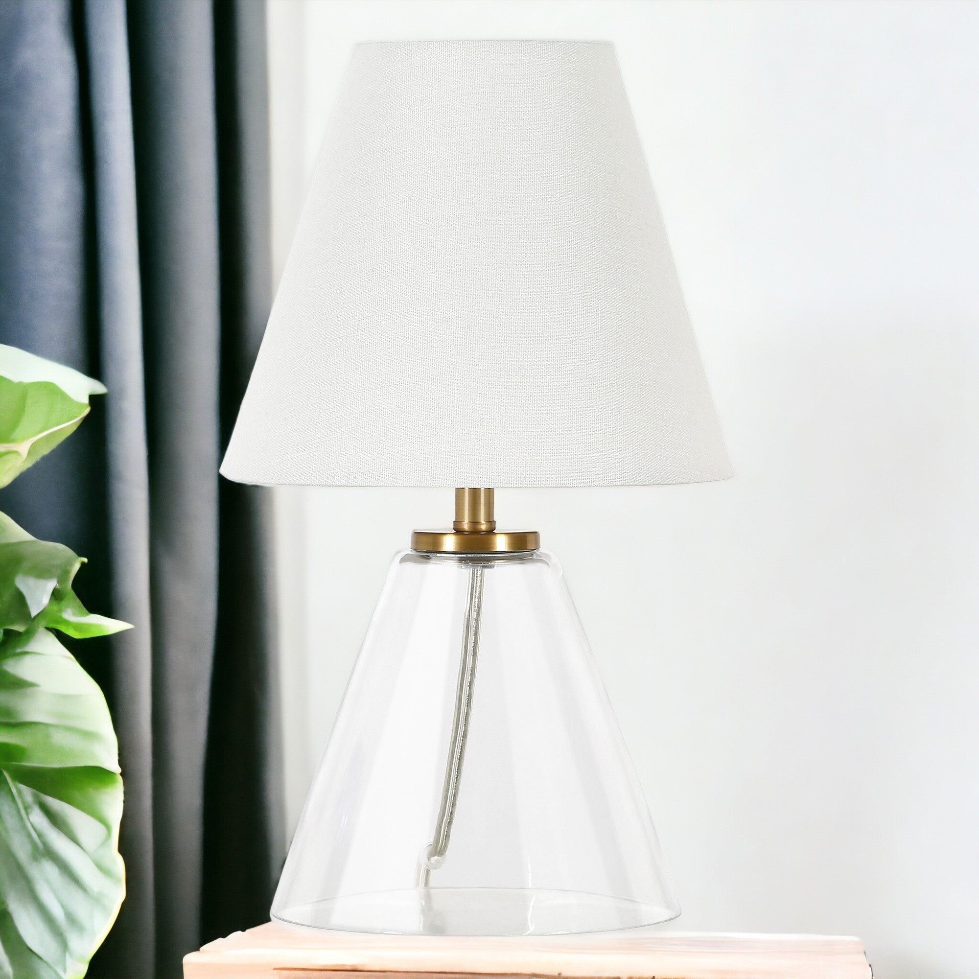 14'' Clear Glass Geometric Table Lamp With White Drum Shade