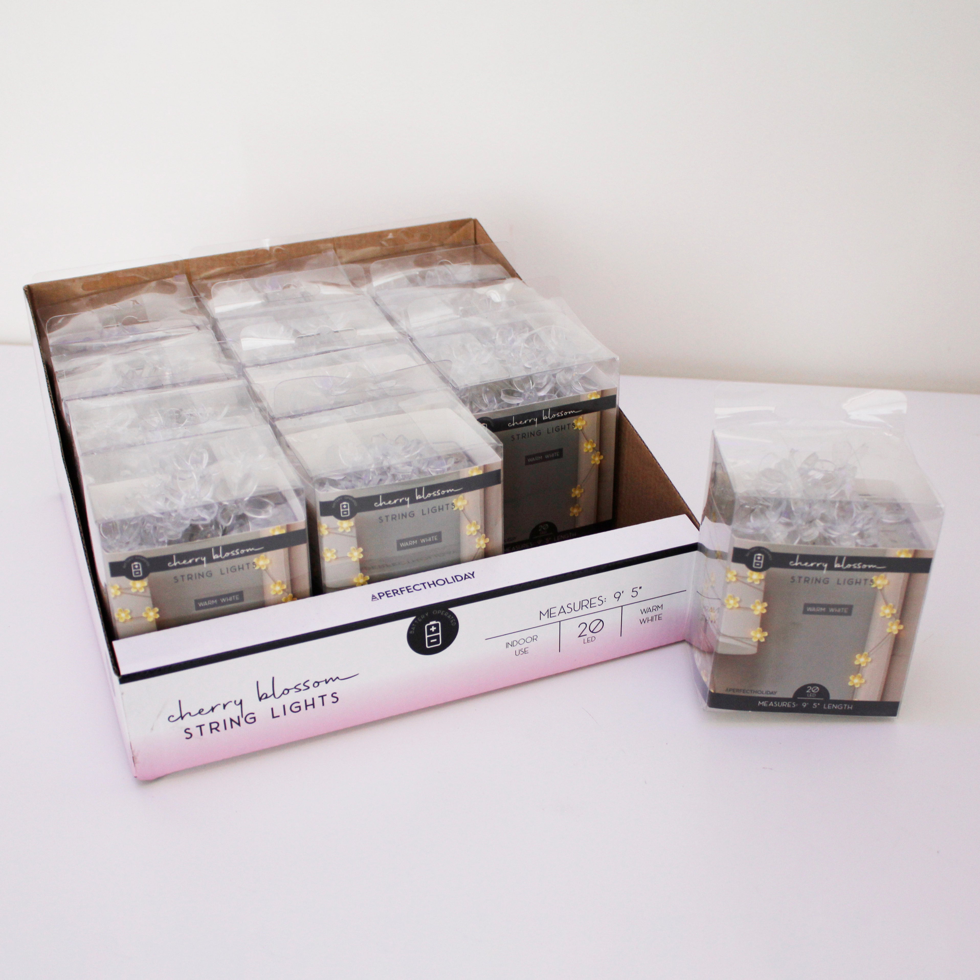 20 LED 5MM LIGHTS WITH CHERRY BLOSSOM FLOWERS, 12"LEAD, 6" SPACING.REQUIRED 3 AA BATTERY BOX