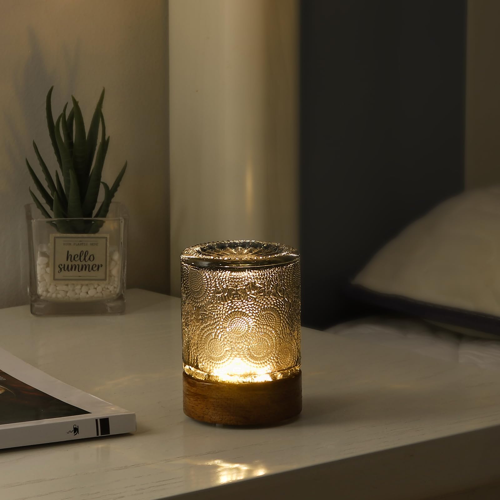 GZWANHANGMY Mini Soft Warm Light Lamp Battery Operated Portable Night Light with Timer, Small Glass Vintage Dim Sleep Nightlight