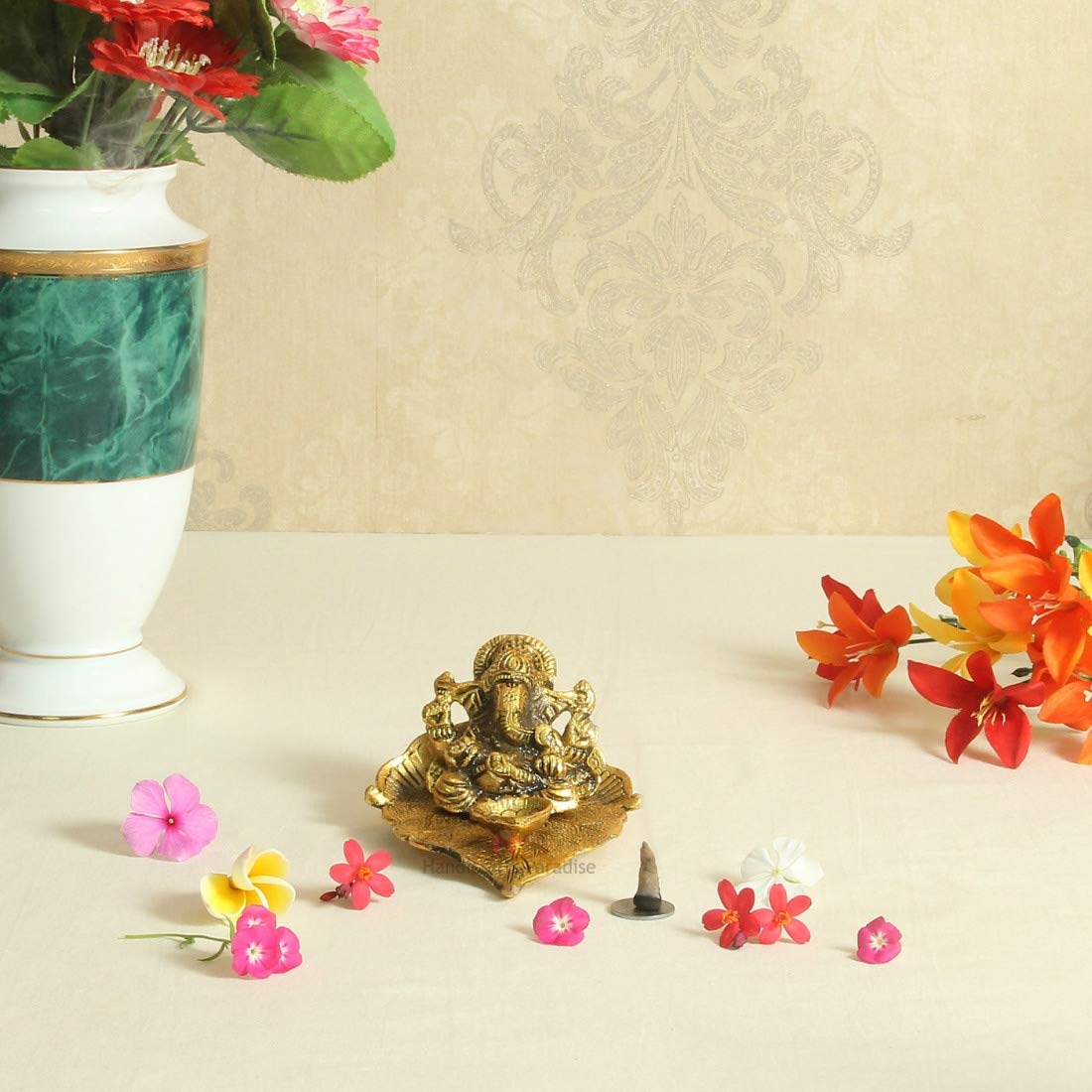 Handicrafts Paradise Diya - Pipal Leaf Shape, Ganesha, Antique Gold Plated, Metal, 4X5 Inches, Golden, Model Oxm18011