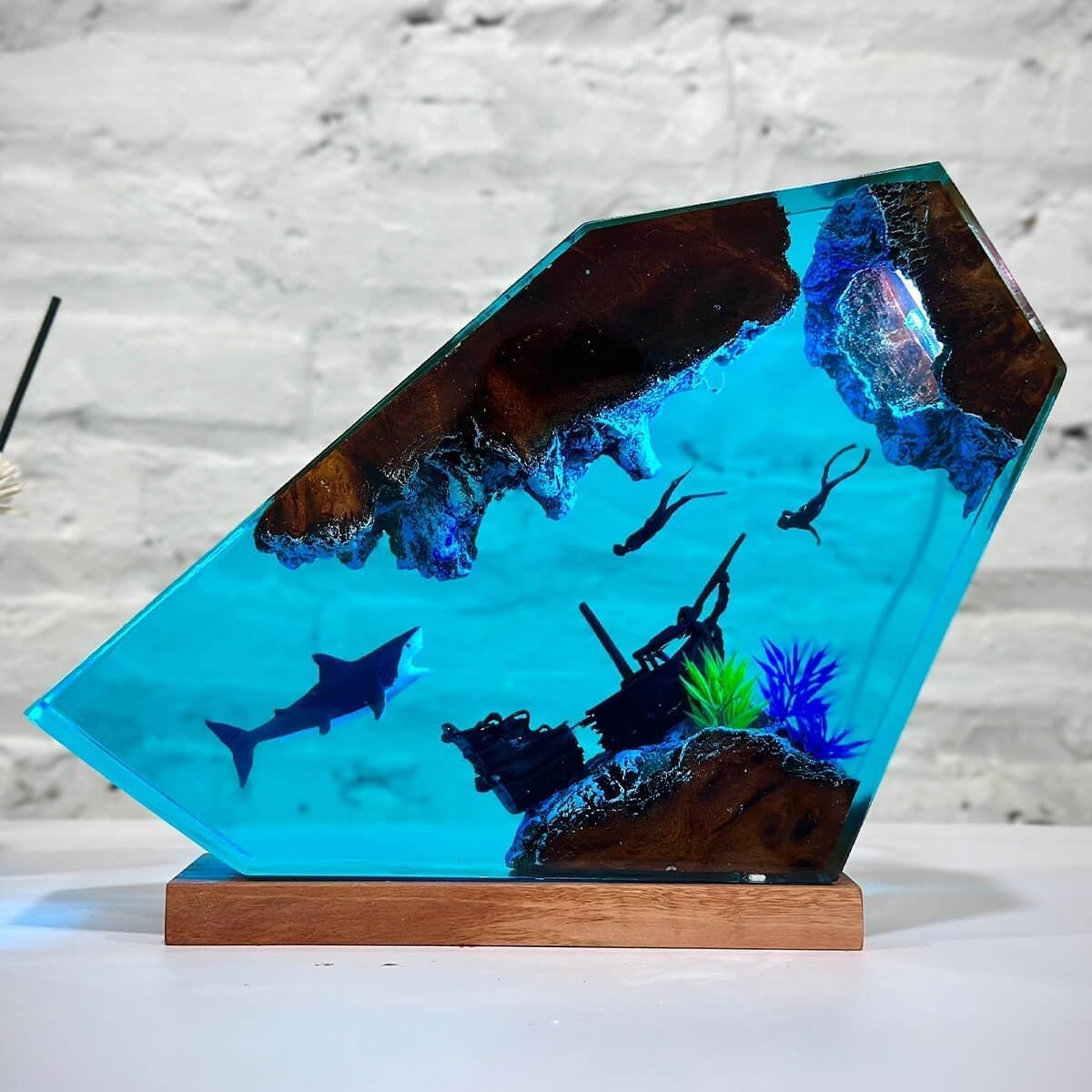 Shark Ocean Resin Lamp  Handmade Wooden Table Resin Night Light  Usb Port Art Ornaments For Home Office Decor  Scuba Diver Gifts For Birthday Holiday  ValentineS Day Gifts For Husband