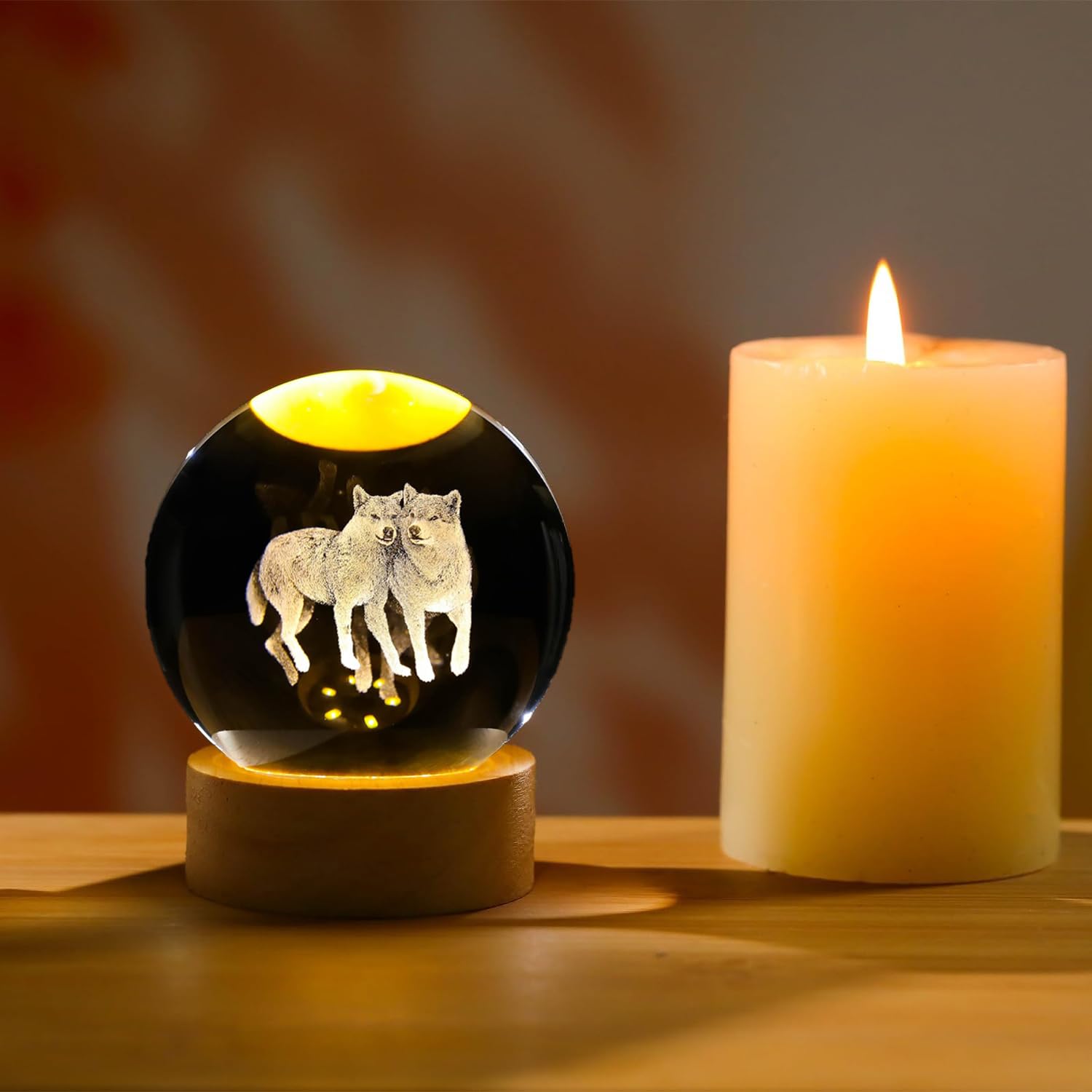 Qianchang 3D Wolf Crystal Ball Night Light With Led Stand,Crystal Wolf Figurine Lamp,Wolf Decor Glass Animal Sphere Globe Paperw