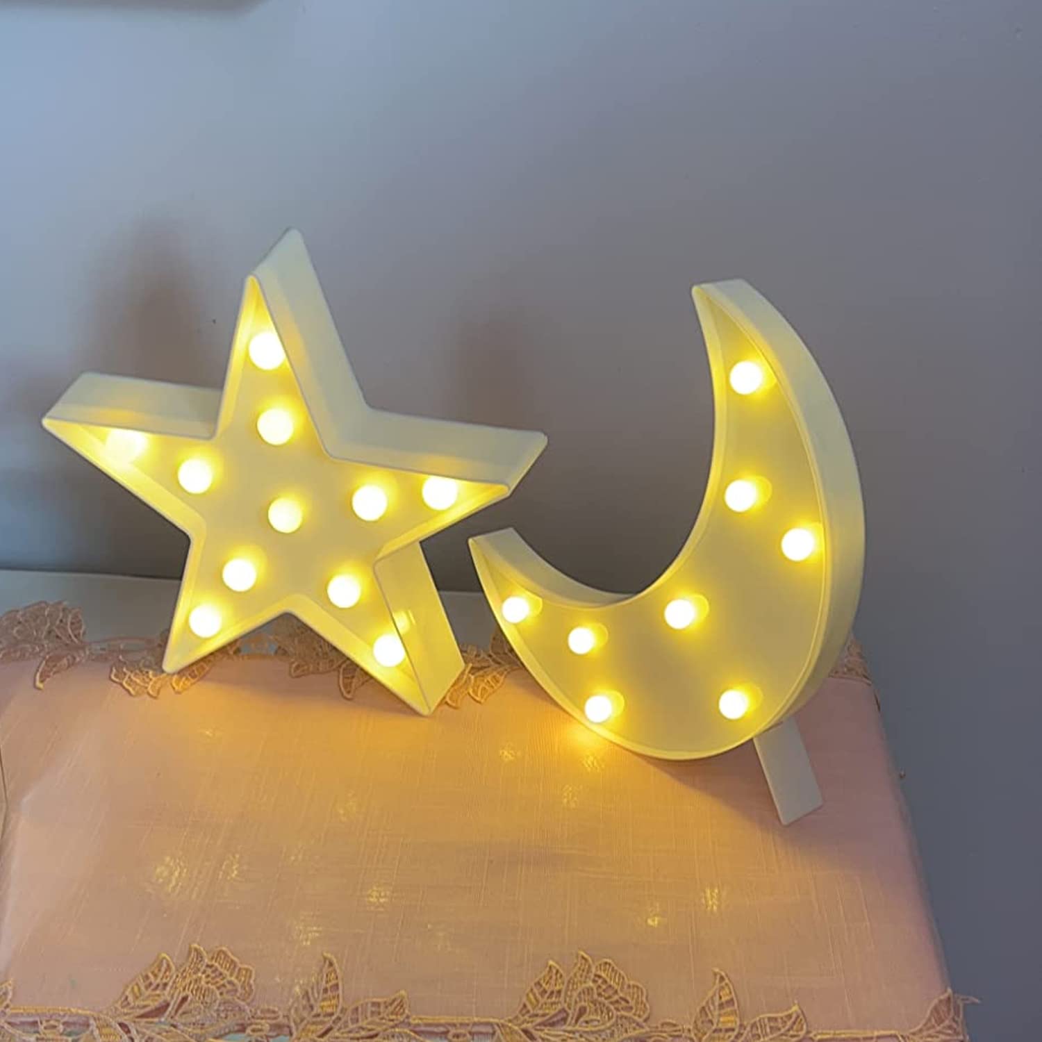 Zuokemy 3Pcs Decorative Led Crescent Moon Star Cloud Night Light Can Be Hung On The Wall Children’S Room Room Light, Suitable For Birthday Parties, Holiday Decorations, Baby Room Decoration.